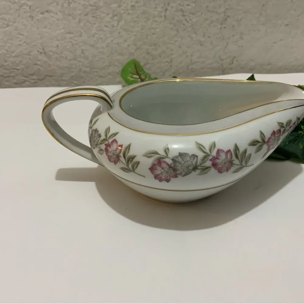 Noritake 5433 Creamer Red and Gray Flowers Gray Band Japan G5